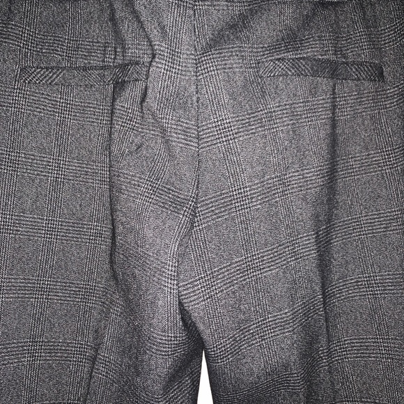 Women’s suit - Picture 6 of 14